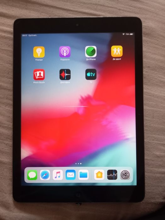 iPad Air - 16Gb Space Gray A1474

Без блокувань, джейлбрейків та ін. i
