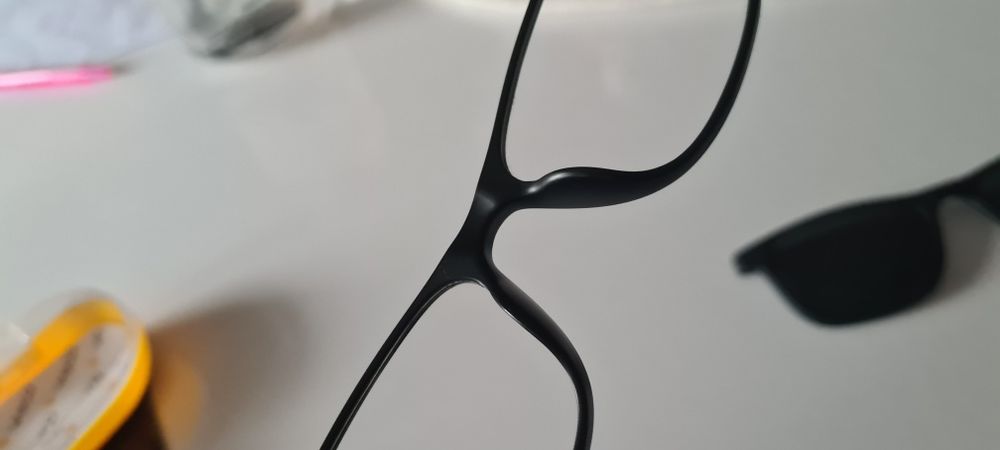 Okulary korekcyjne z nakładką