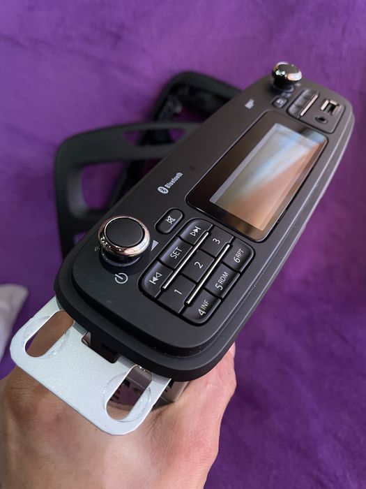 Radio Renault Clio 4 com molduras
