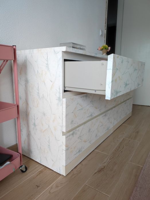 Cômoda malm IKEA