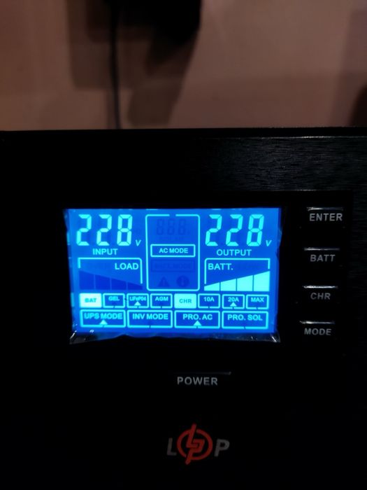 ДБЖ UPS LogicPower з правильною синусрїдою 12V LPM-PSW-1500VA (1050Вт)