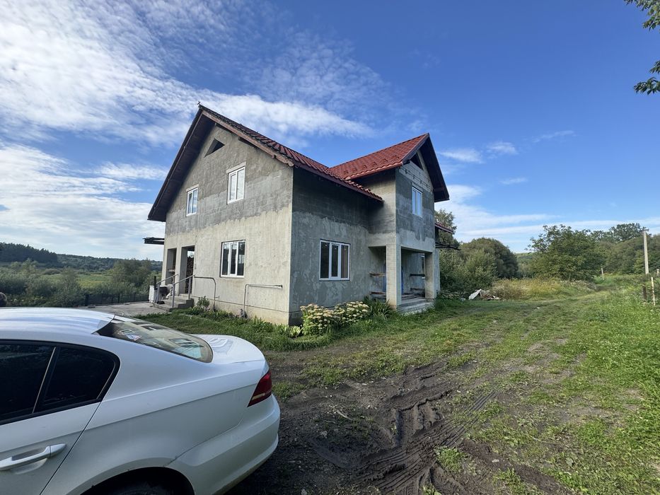 Продаж Два великих нових будинки біля м.ПОЧАІВ Тернопільська область