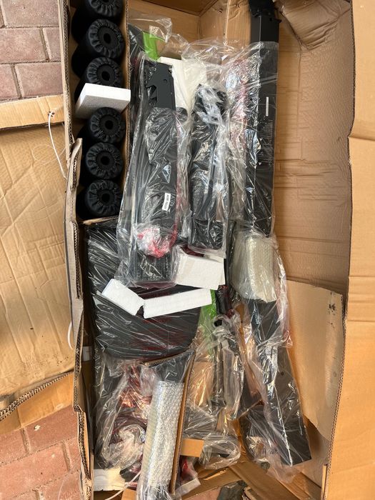 Banco Multifunções Adidas (por estrear)