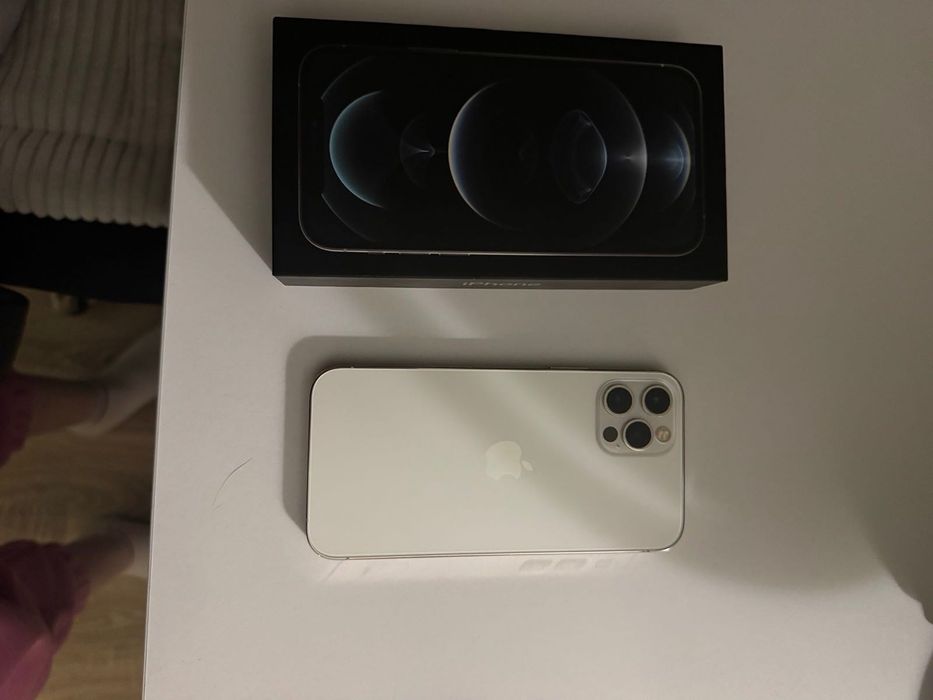 Продам iphone 12pro