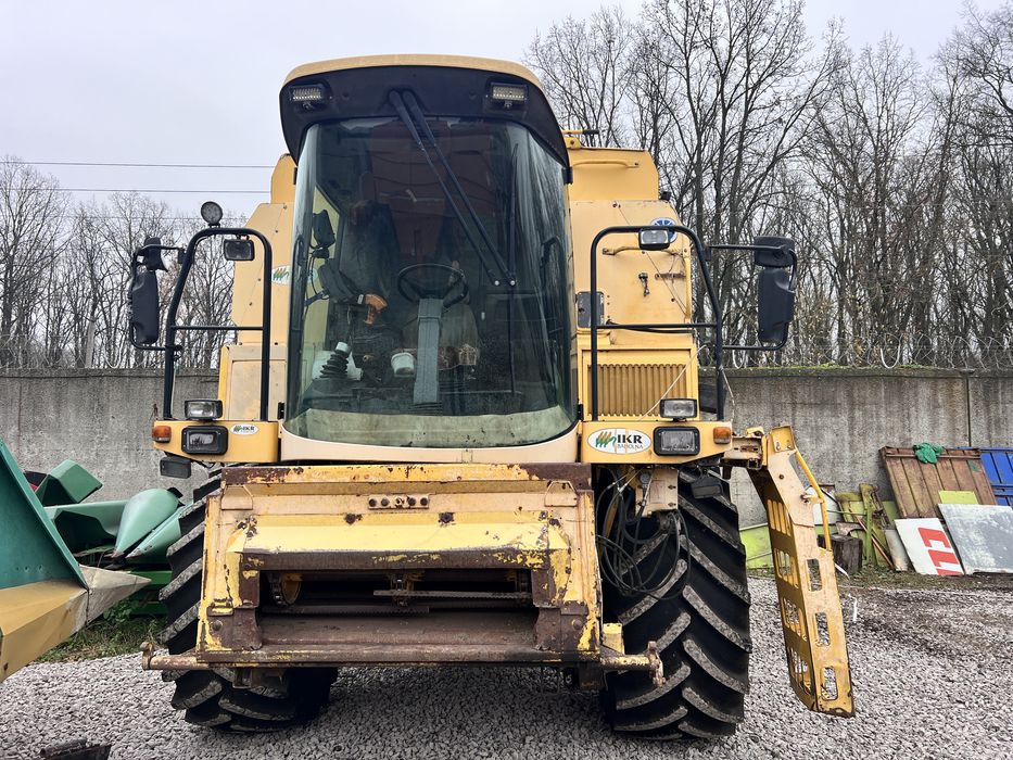 Разборка на запчастини NEW HOLLAND TX 65
