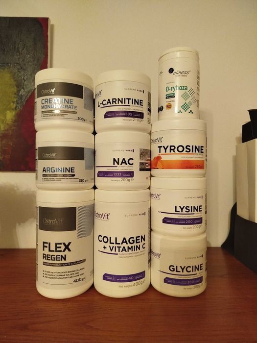 Suplementy zestaw witaminy mikroelementy siłownia wzmocnienie