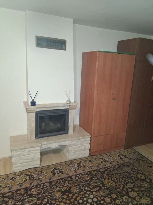 Pokoj do wynajęcia dla rodzin lub pracowników.
Mieszkanie 
Pełne wypos - Widok 2