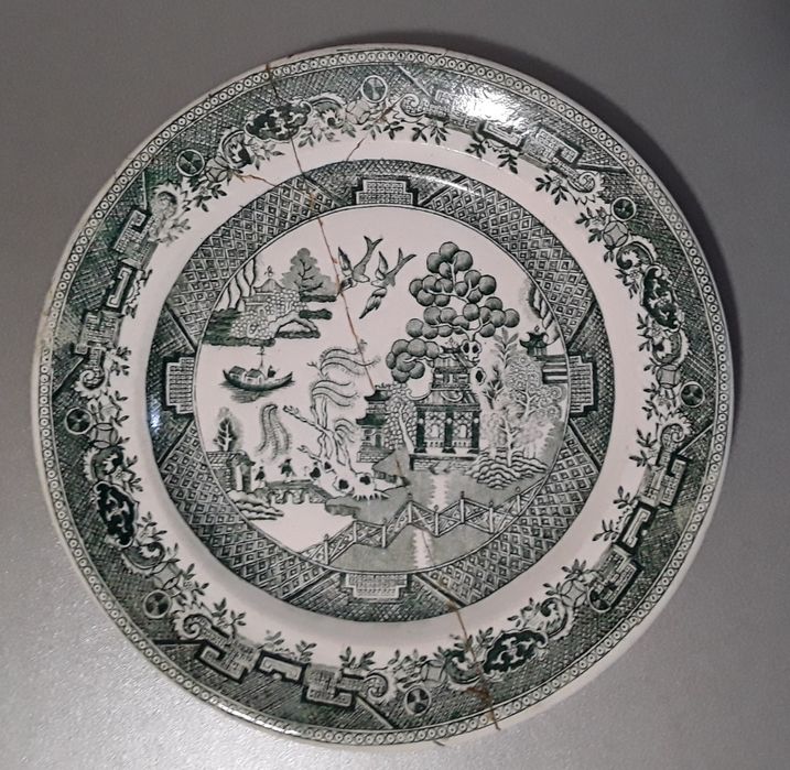 Prato raso antigo Massarelos Porto, C & W Willow, em verde