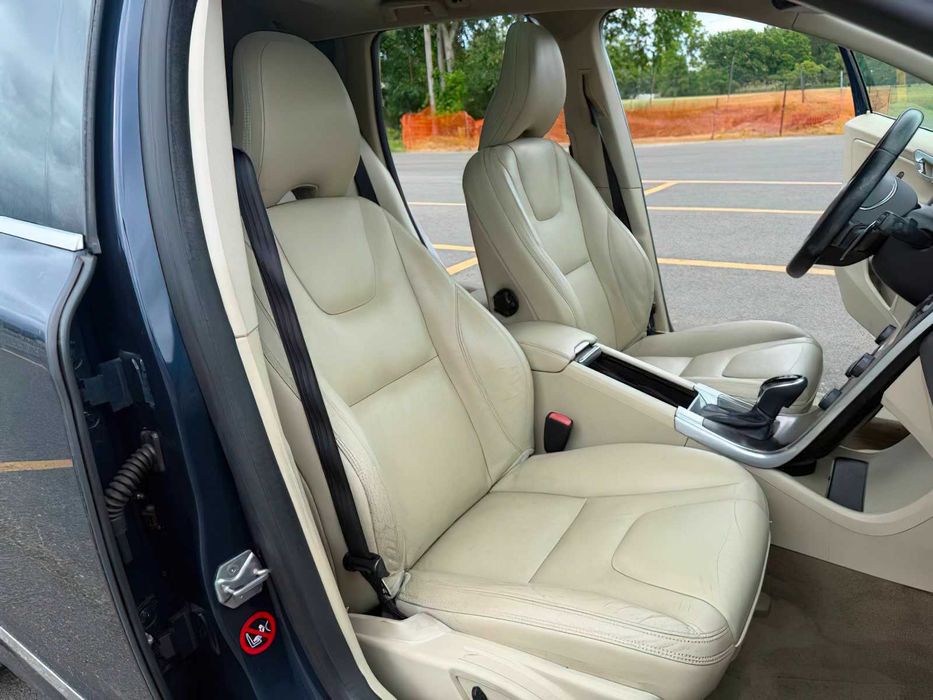 Volvo XC60 T6 Premier Plus      2014