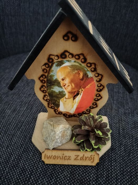 Sprzedam domek z papieżem