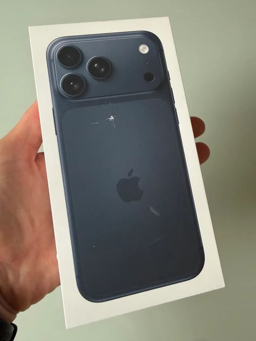 Iphone 17 pro max 512Gb azul ainda selado com garantia