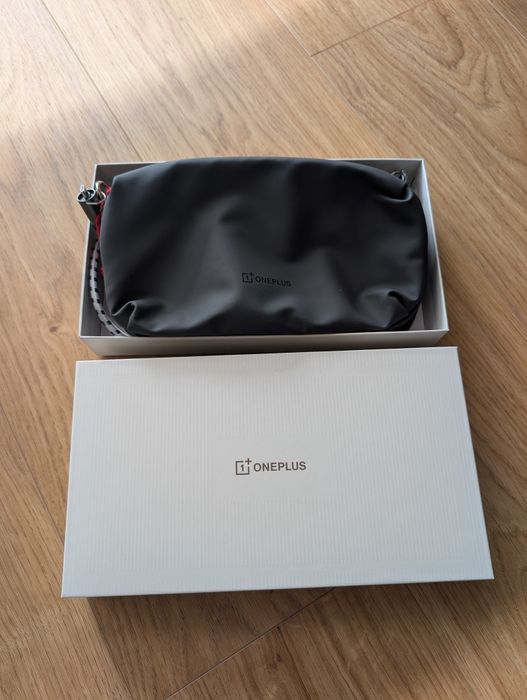 OnePlus Everyday Sling Bag
Black