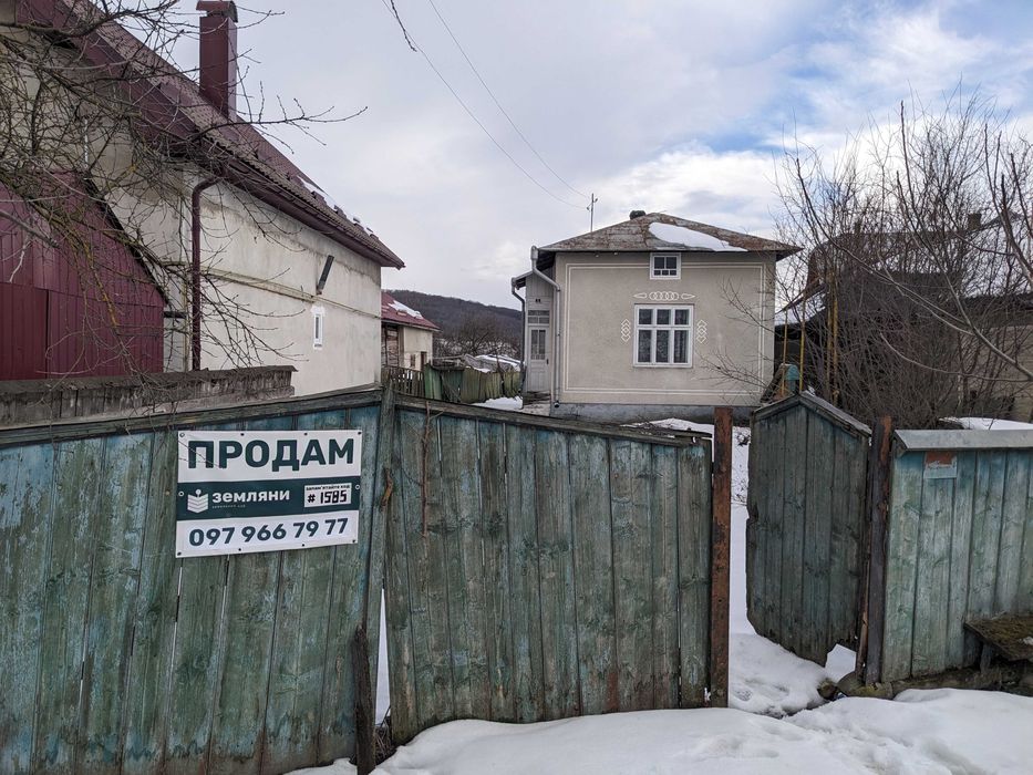 Продається відпочинковий будинок біля р. Дністер у с. Стриганці (2)