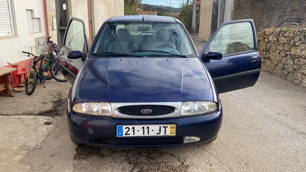 Ford fiesta techno 98