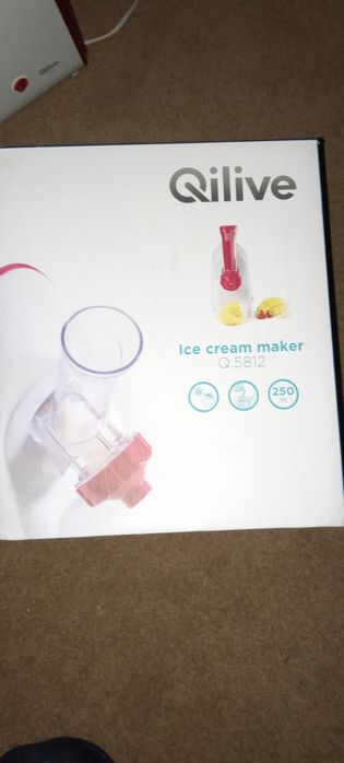 Ice Cream Maker - Qilive