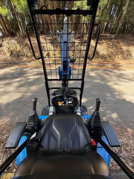 Mini Escavadora 1000KG RIPPA R10 ECO - Nova