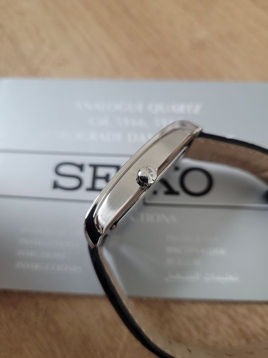 SEIKO SNT009P1 kostka RETROGRADE reverse panda