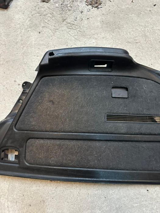 Quartelas mala Audi a3 8l 3 portas