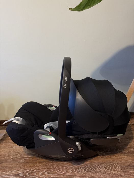 Автокрісло Cybex Cloud t