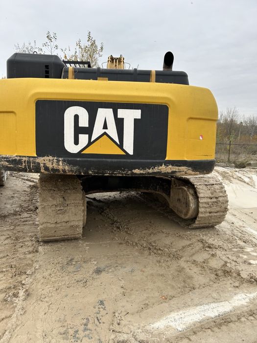 Екскаватор cat336