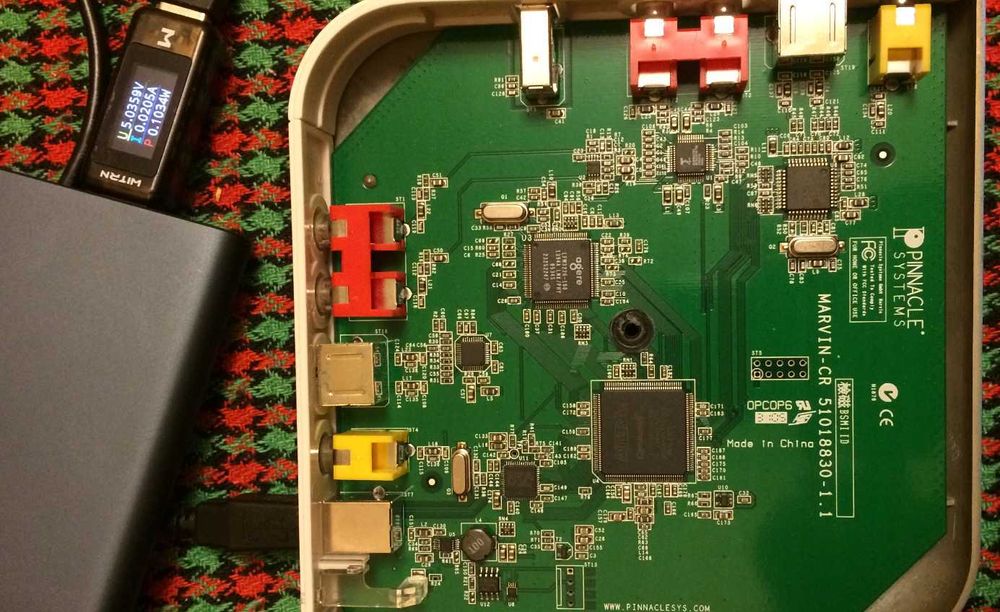 Pinnacle Studio Plus 700-USB (Германия) полный комплект в упаковке