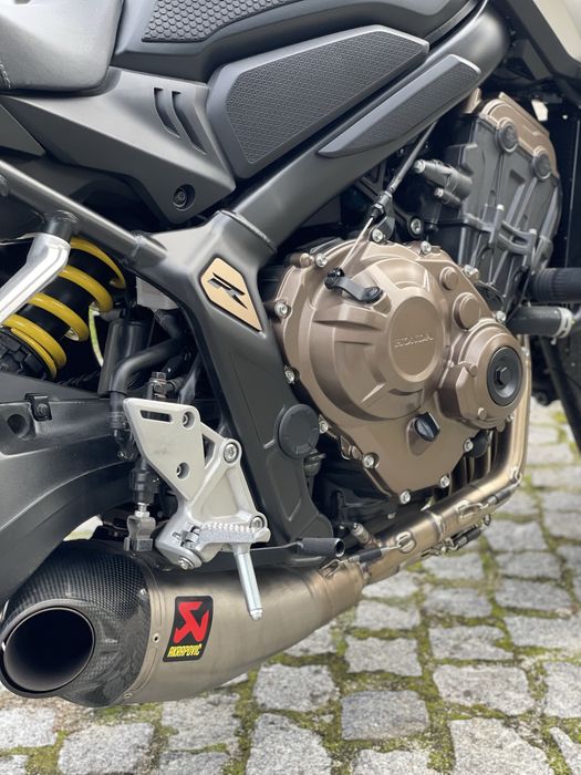 Honda CB650R 2021 – Como Nova + Extras
