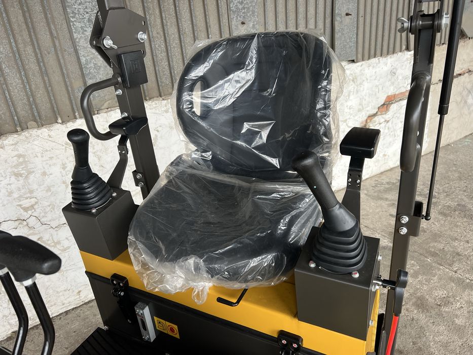 Міні екскаватор HaiMark H1250 MAX! Професійний міні екскаватор NEX 12