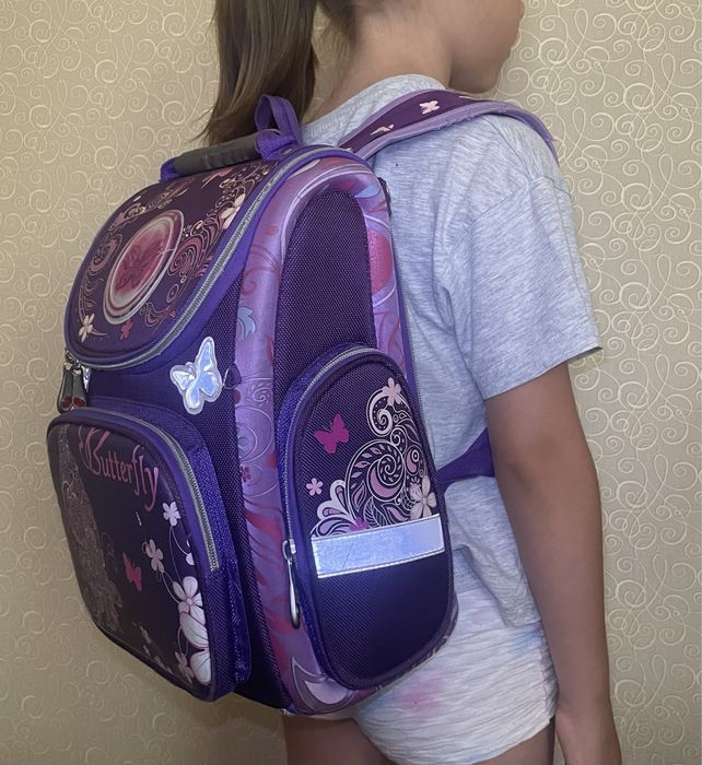 Рюкзак шкільний 1-4 клас