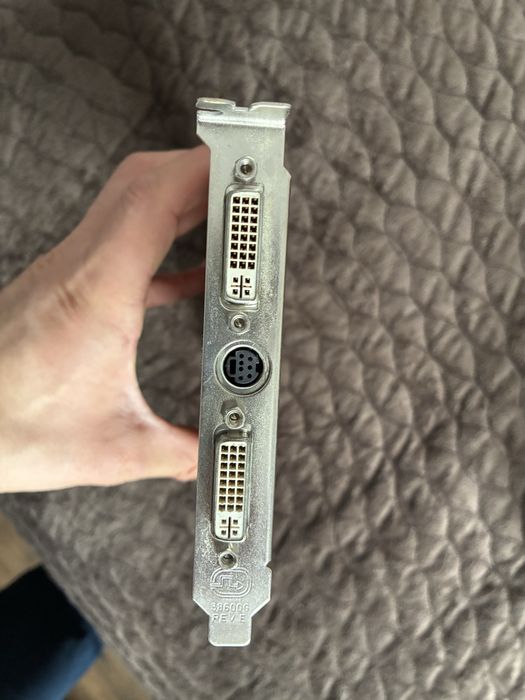 Zestaw quad q9300, 6GB RAM ddr2, radeon 4850, Seasonic 400W, 160gb HDD