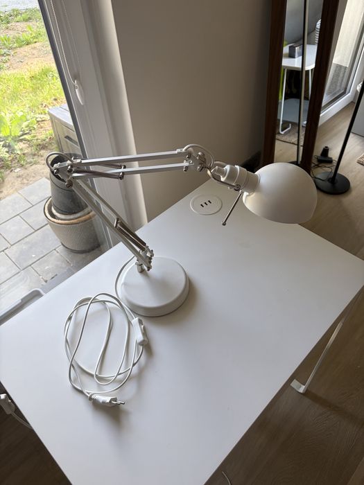 Lampka na biurko Ikea