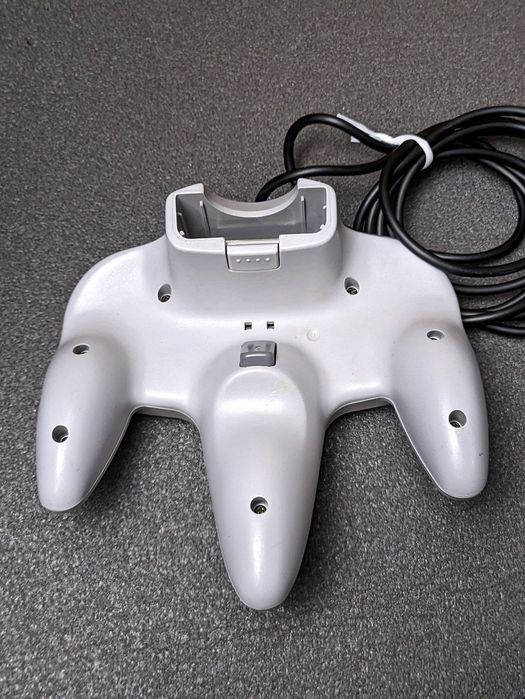 Оригінальні геймпади  Nintendo 64
