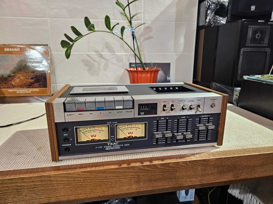 Касетна дека TEAC A-450