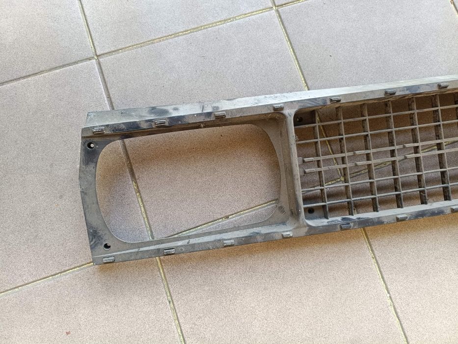 Żuk  grill samochodowy osłona plastikowy pas przedni