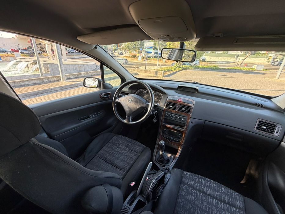 Peugeot 1.6hdi.