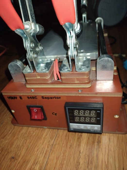 Separator do ekranów LCD plus gratis