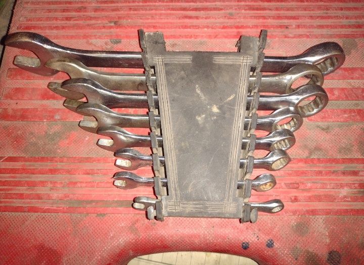 Продам набор инструмента