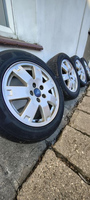 Felgi z oponami ford