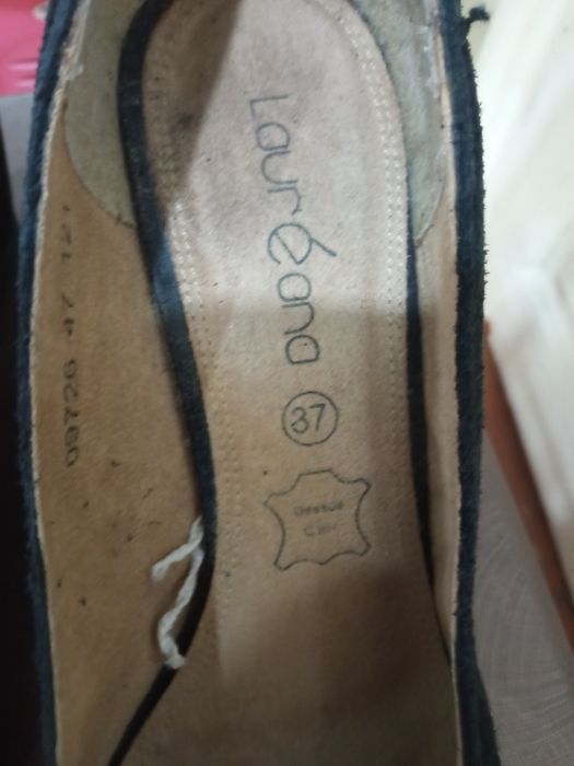 Туфлі жіночі, натуральний замш. Розмір 37, довжина устілки 24 см.