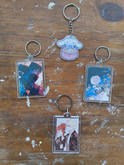 Брелки.Аніме,ігри,милий зайчик/коти/тварина(продаж або обмін)