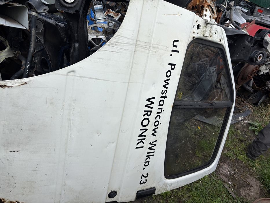 ford transit  drzwi fotele resory koła frelgi