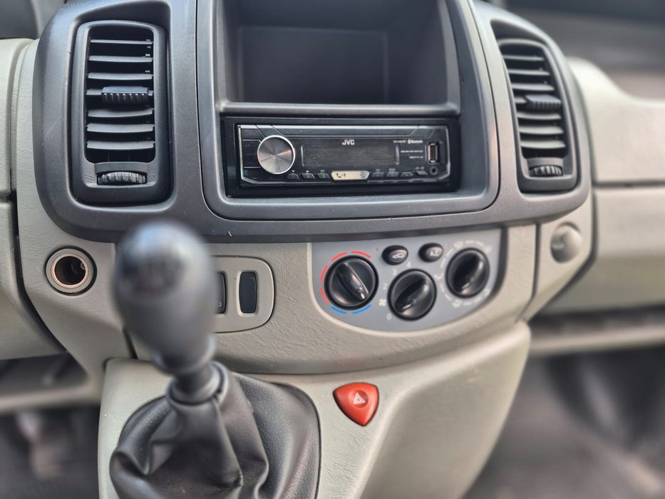 Опель віваро трафік Opel vivaro trafic