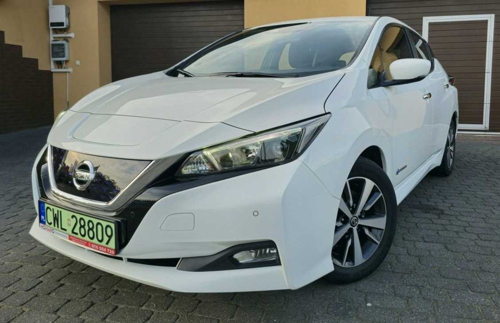 Nissan Leaf II 2018-2023 года Разборка Бампер Капот Крилья Фары
