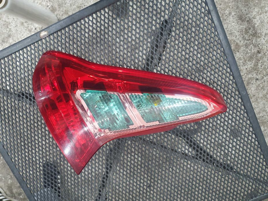 Lampa tyl tylna lewa Citroen c4 coupe 3 drzwi oryginalna europa