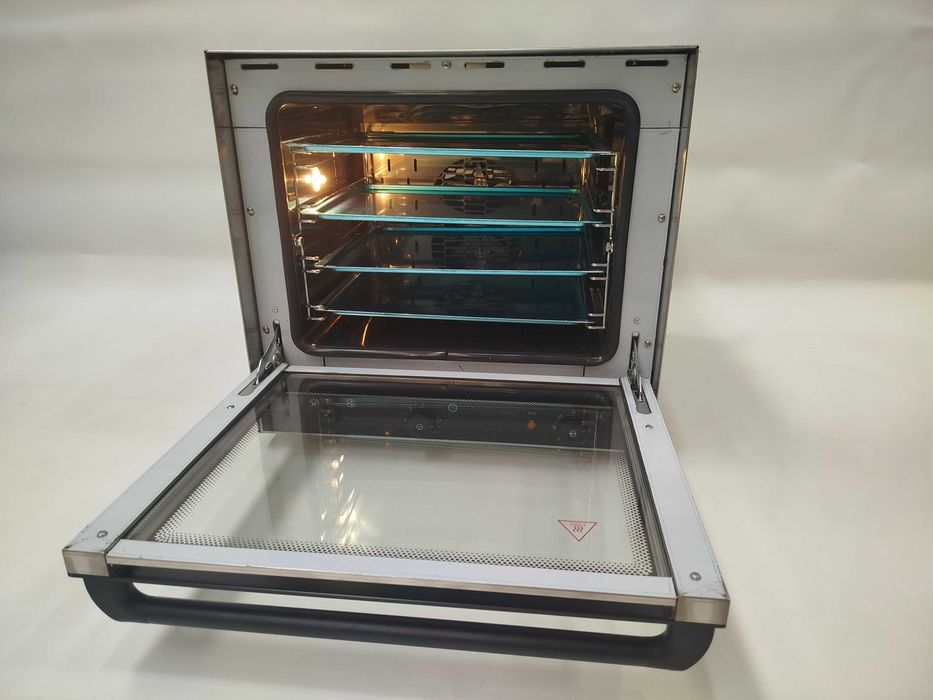 Forno convetor 4 níveis - NOVO