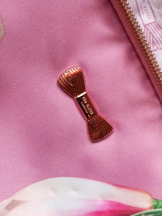 Kosmetyczka Ted Baker - nowa