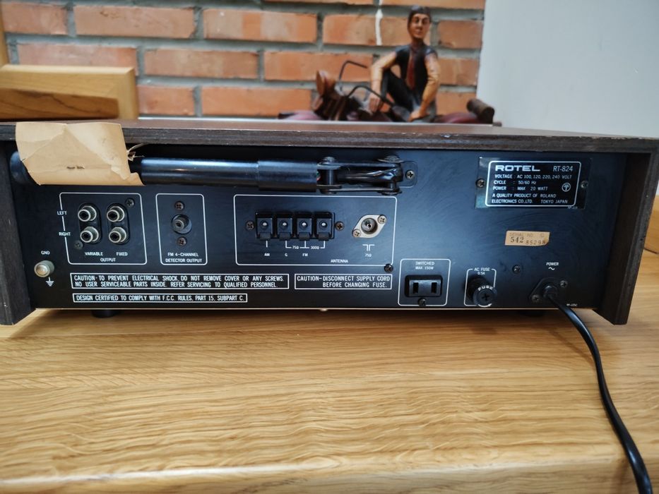 Tuner Rotel RT 824