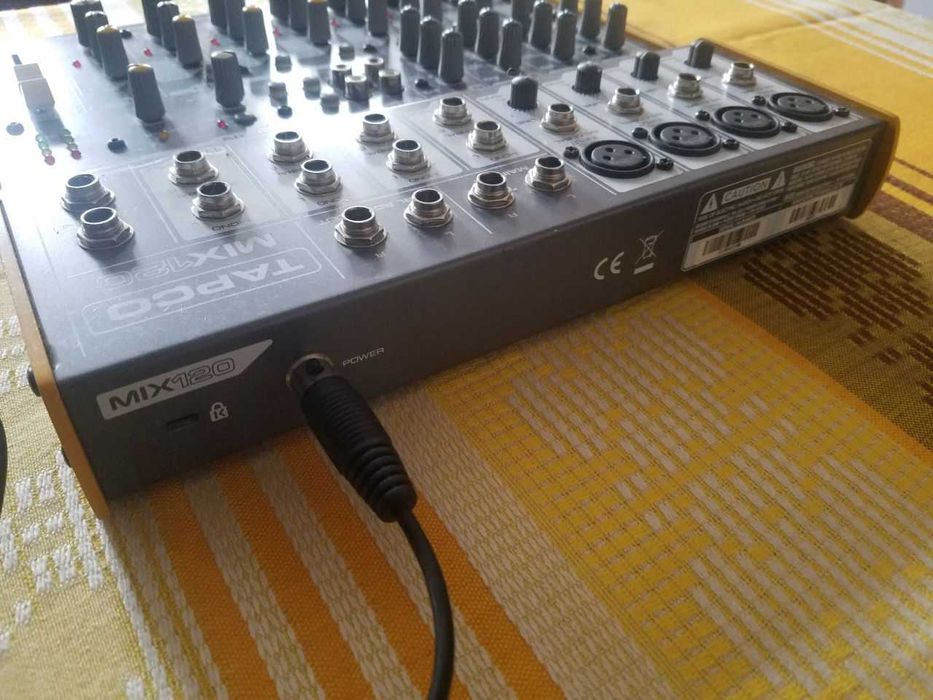 Мікшер Tapco Mix 120