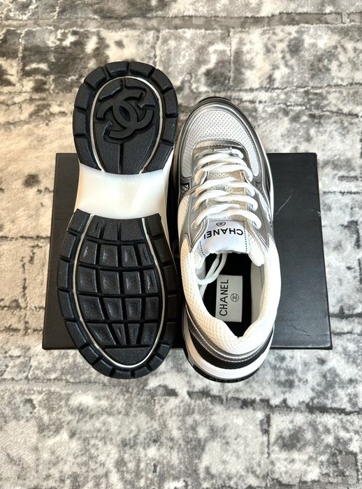 Кросівки Chanel Runner silver