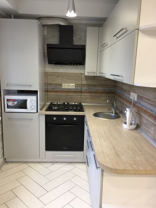 2х комнатная квартира Стуса 66