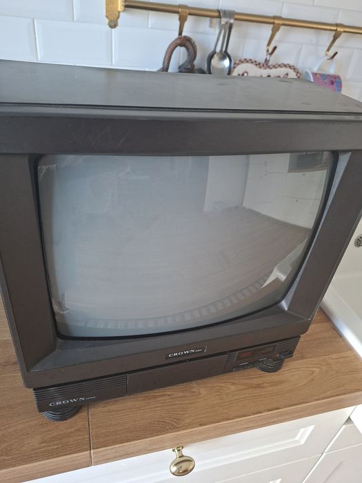 Televisão crown Japão